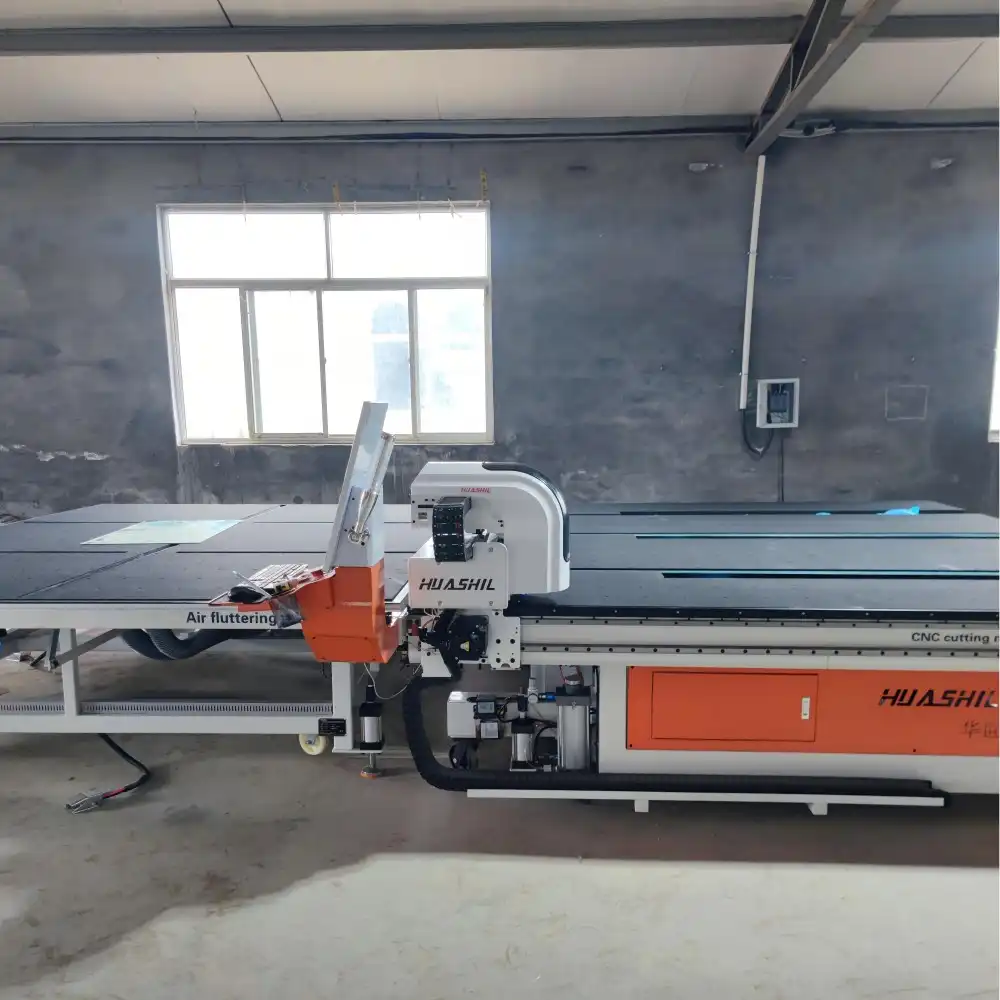 What to Consider When Selecting a Mirror Loading and Cutting Machine